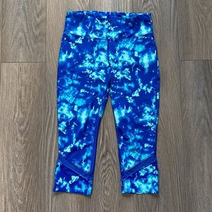 Xersion workout capris size M